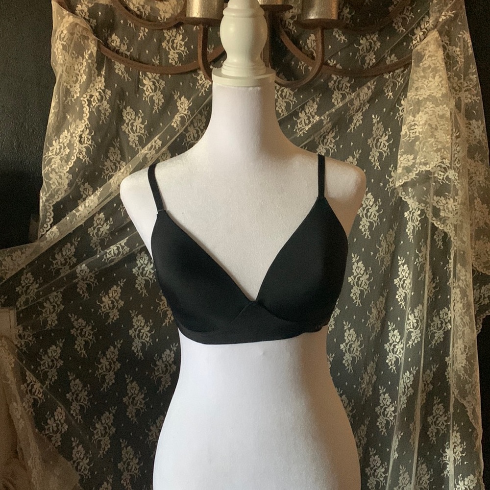 Black Danskin bra